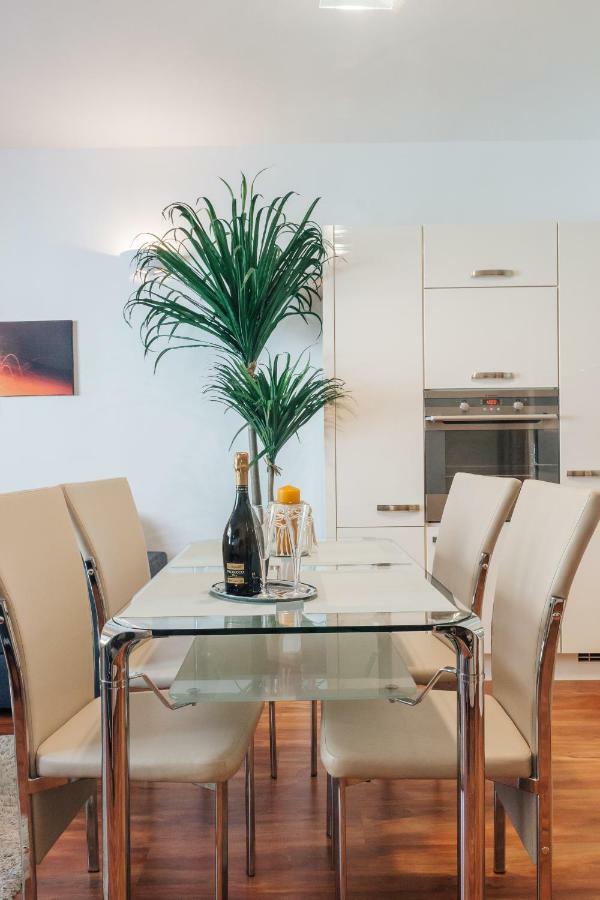 Nobless Apartment برنو المظهر الخارجي الصورة