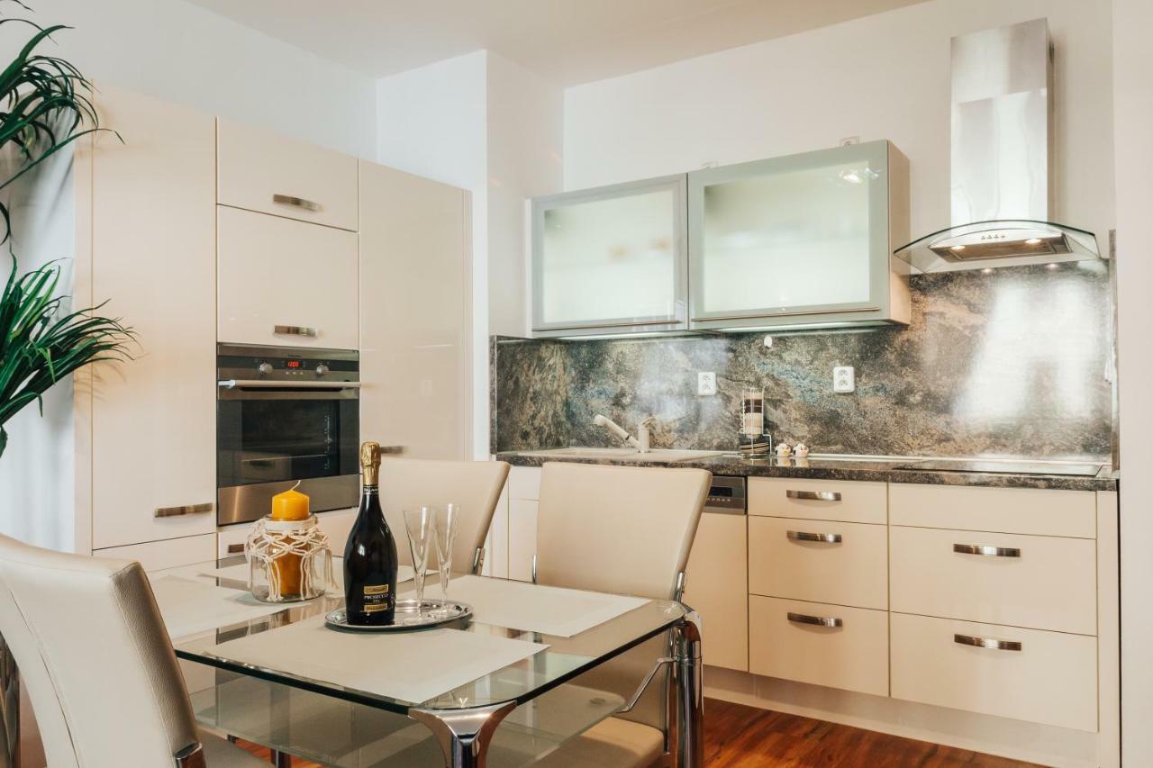 Nobless Apartment برنو المظهر الخارجي الصورة